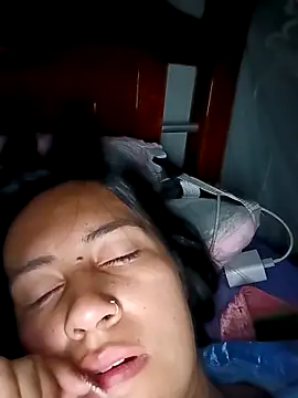 Snapshot of Nika_Hot chatting on November 15, 2025, 10:45 am Nika Hot online show from November 15, 2025, 10:45 am