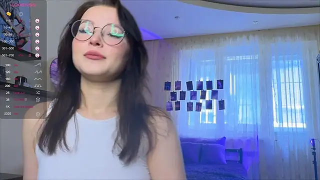 Snapshot of lolly_by chatting on September 22, 2025, 8:05 am lolly by online show from September 22, 2025, 8:05 am