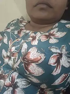 Snapshot of Lusty_sensual_Jodi chatting on June 12, 2026, 12:15 pm Lusty sensual Jodi online show from June 12, 2026, 12:15 pm