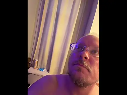 Snapshot of Pussyismyfavoritetaste chatting on January 9, 2026, 10:22 pm Pussyismyfavoritetaste online show from January 9, 2026, 10:22 pm