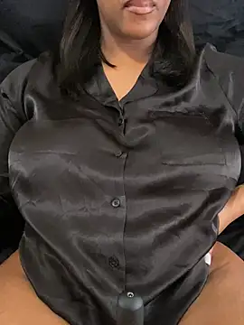 Sipsdoll online show from July 20, 2026, 11:23 am