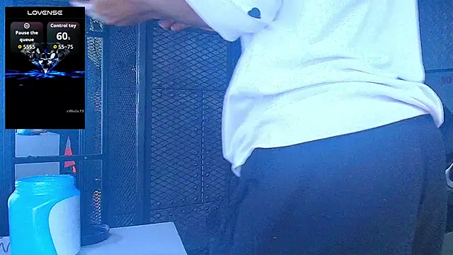 AlanCutee online show from October 12, 2025, 11:53 am