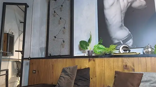 AlanCutee online show from April 28, 2026, 11:59 am