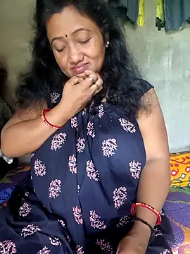 Snapshot of Cute-Swewty chatting on September 16, 2025, 8:48 am Cute-Swewty online show from September 16, 2025, 8:48 am