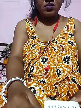 Snapshot of Cute-Swewty chatting on November 5, 2025, 1:00 pm Cute-Swewty online show from November 5, 2025, 1:00 pm