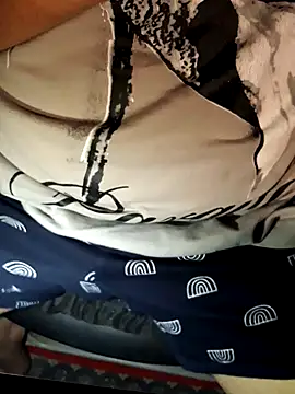 Snapshot of MinhTuan2002 chatting on September 9, 2025, 9:36 pm MinhTuan2002 online show from September 9, 2025, 9:36 pm