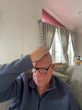 philefc online show from January 8, 2026, 10:50 am