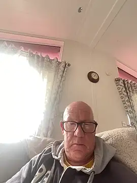 philefc online show from February 23, 2026, 12:24 pm