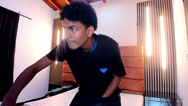 FYKMOR 1 online show from October 20, 2025, 3:51 am