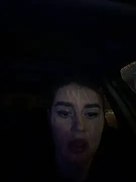 Snapshot of KendraMoon chatting on November 18, 2025, 5:39 pm KendraMoon online show from November 18, 2025, 5:39 pm