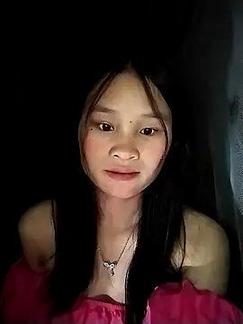 Snapshot of saronla_03 chatting on October 7, 2025, 4:26 pm saronla 03 online show from October 7, 2025, 4:26 pm