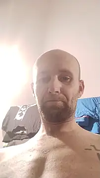 Snapshot of SmallButCrazy chatting on February 27, 2026, 9:53 am SmallButCrazy online show from February 27, 2026, 9:53 am