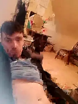 Snapshot of KaosAlpha chatting on December 17, 2025, 4:02 pm KaosAlpha online show from December 17, 2025, 4:02 pm