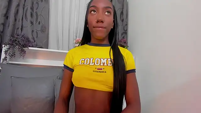 Mistt Mia online show from October 5, 2025, 12:25 pm