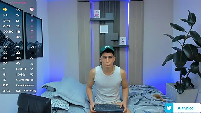 alan nd kevin online show from October 1, 2025, 7:09 pm