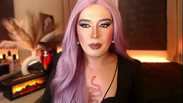 mslilly croft online show from February 13, 2026, 6:15 pm