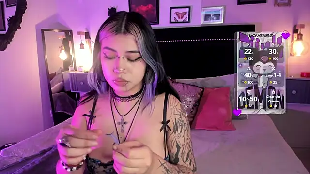pinkk deemon online show from July 29, 2026, 1:42 pm