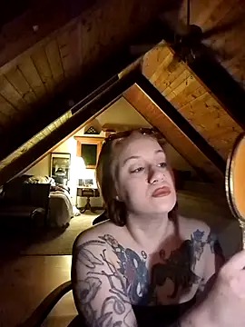 hazel333 online show from March 18, 2026, 1:58 pm