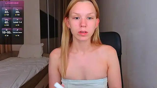 Snapshot of _Gentle_Angel_Melissa_ chatting on August 3, 2026, 10:43 am Gentle Angel Melissa online show from August 3, 2026, 10:43 am