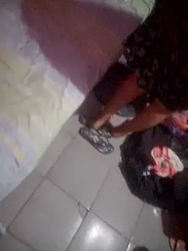 Snapshot of shessAz chatting on March 24, 2026, 3:17 pm shessAz online show from March 24, 2026, 3:17 pm