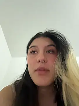 Snapshot of Sweetlolita chatting on December 18, 2025, 6:08 am Sweetlolita online show from December 18, 2025, 6:08 am