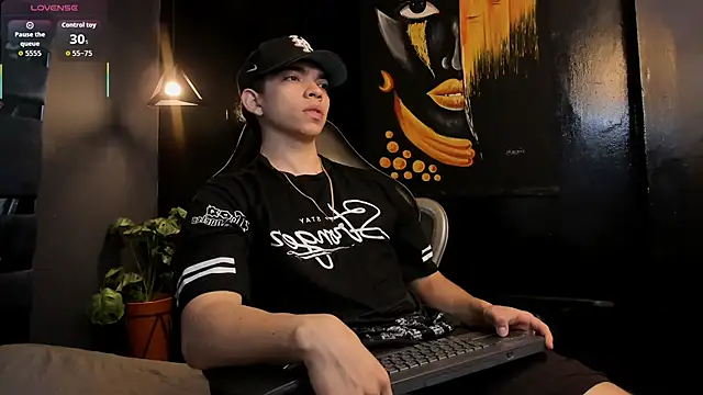 Eryonbradley online show from November 21, 2025, 11:31 am