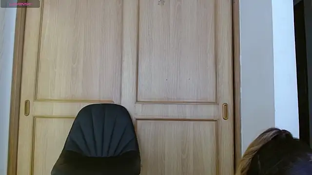 Snapshot of Ayleen_m chatting on September 9, 2025, 6:51 pm Ayleen m online show from September 9, 2025, 6:51 pm