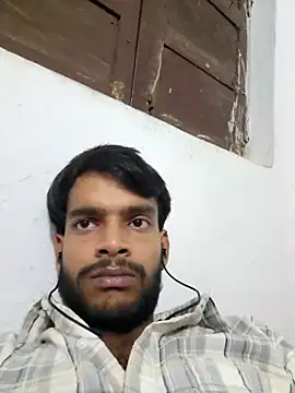 Snapshot of yashuuuu021 chatting on September 18, 2025, 5:59 pm yashuuuu021 online show from September 18, 2025, 5:59 pm