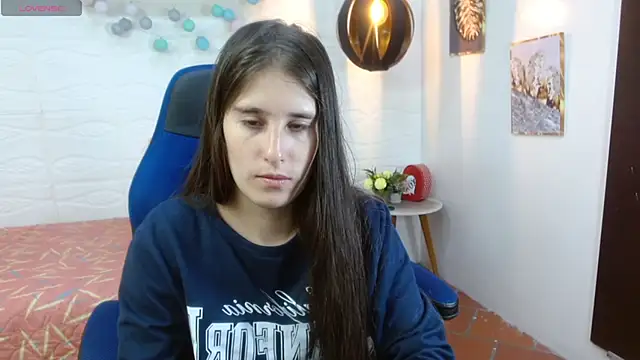 Snapshot of karlarousex chatting on December 2, 2025, 2:06 am karlarousex online show from December 2, 2025, 2:06 am