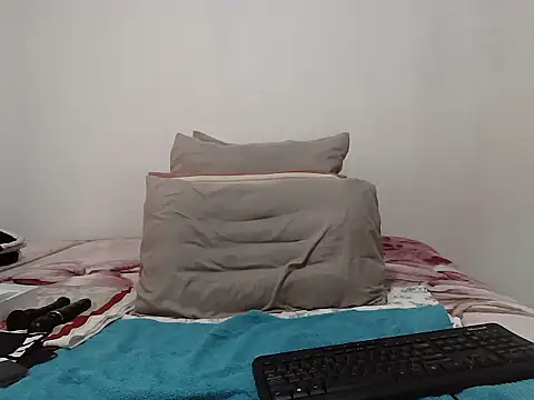 BigPussy10xx online show from June 12, 2026, 7:51 am