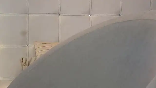 Snapshot of LadyValeriaXO chatting on October 20, 2025, 10:59 am LadyValeriaXO online show from October 20, 2025, 10:59 am