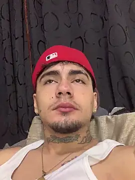 Snapshot of JamesDeker chatting on November 19, 2025, 10:59 am JamesDeker online show from November 19, 2025, 10:59 am