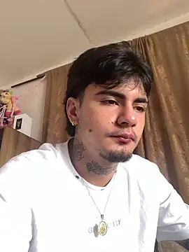 Snapshot of JamesDeker chatting on November 28, 2025, 3:14 pm JamesDeker online show from November 28, 2025, 3:14 pm