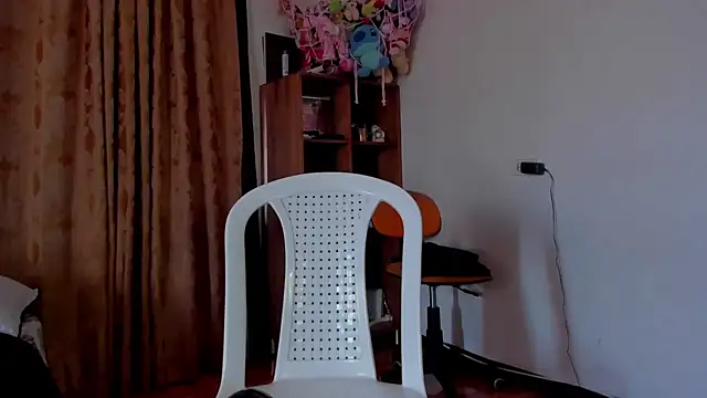 Snapshot of JamesDeker chatting on January 17, 2026, 3:17 pm JamesDeker online show from January 17, 2026, 3:17 pm