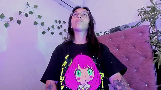 JulianaCarter online show from April 30, 2026, 7:42 pm