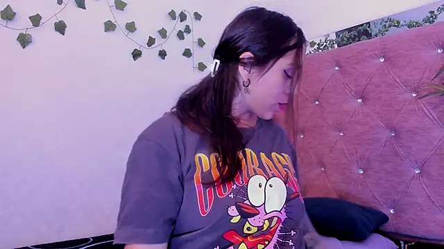 JulianaCarter online show from May 2, 2026, 8:03 pm