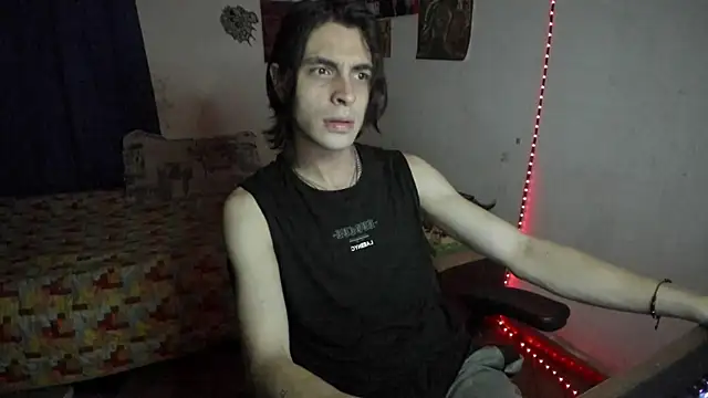 Snapshot of golden_ryyan chatting on August 5, 2026, 11:46 am golden ryyan online show from August 5, 2026, 11:46 am
