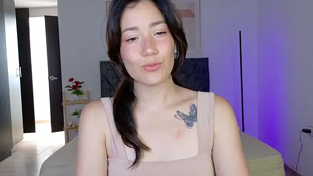 Eliih 01 online show from October 1, 2025, 2:45 pm