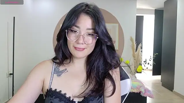 Eliih 01 online show from July 16, 2026, 6:58 pm