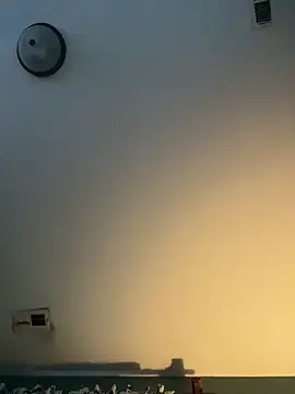 Snapshot of Domimommy420 chatting on October 1, 2025, 9:43 pm Domimommy420 online show from October 1, 2025, 9:43 pm