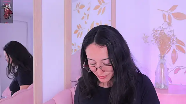 Ginevra esposito online show from September 23, 2025, 12:52 pm