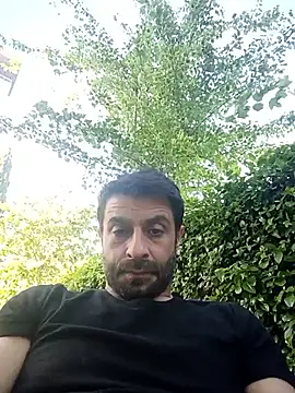 Snapshot of alex10alexx chatting on May 31, 2026, 3:41 pm alex10alexx online show from May 31, 2026, 3:41 pm