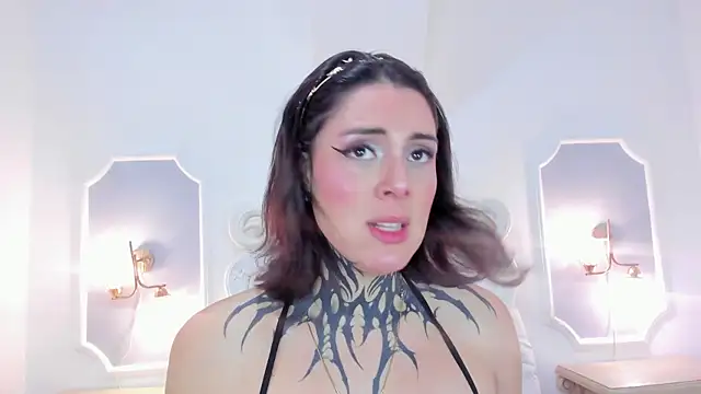 Snapshot of mystikdoll chatting on September 10, 2025, 11:43 am mystikdoll online show from September 10, 2025, 11:43 am