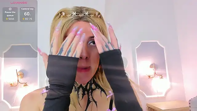 Snapshot of mystikdoll chatting on September 14, 2025, 11:53 am mystikdoll online show from September 14, 2025, 11:53 am