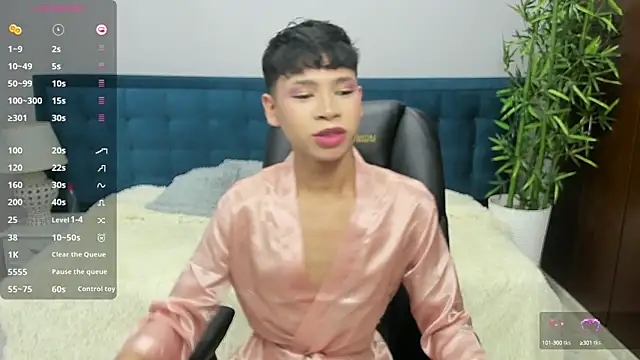 dilan 911 online show from October 4, 2025, 5:44 pm