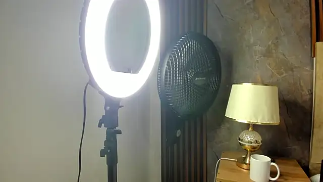 linda cabal online show from September 13, 2025, 10:09 pm