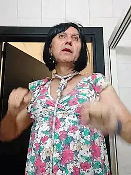 Emily de Carla online show from October 29, 2025, 3:47 pm