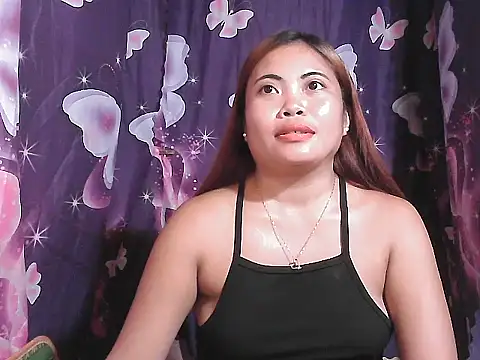 Hot Samantha4u online show from May 23, 2026, 11:36 am