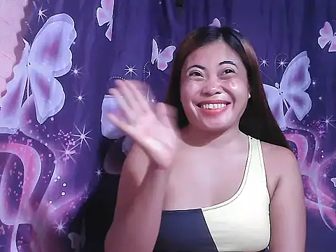Hot Samantha4u online show from June 26, 2026, 8:35 pm