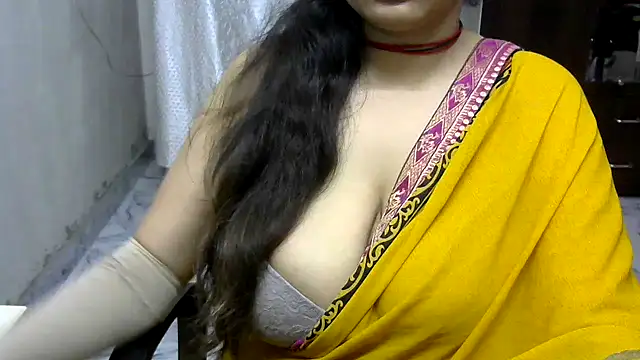 Snapshot of sexy_indianboobs chatting on February 14, 2025, 7:44 pm sexy indianboobs online show from February 14, 2025, 7:44 pm